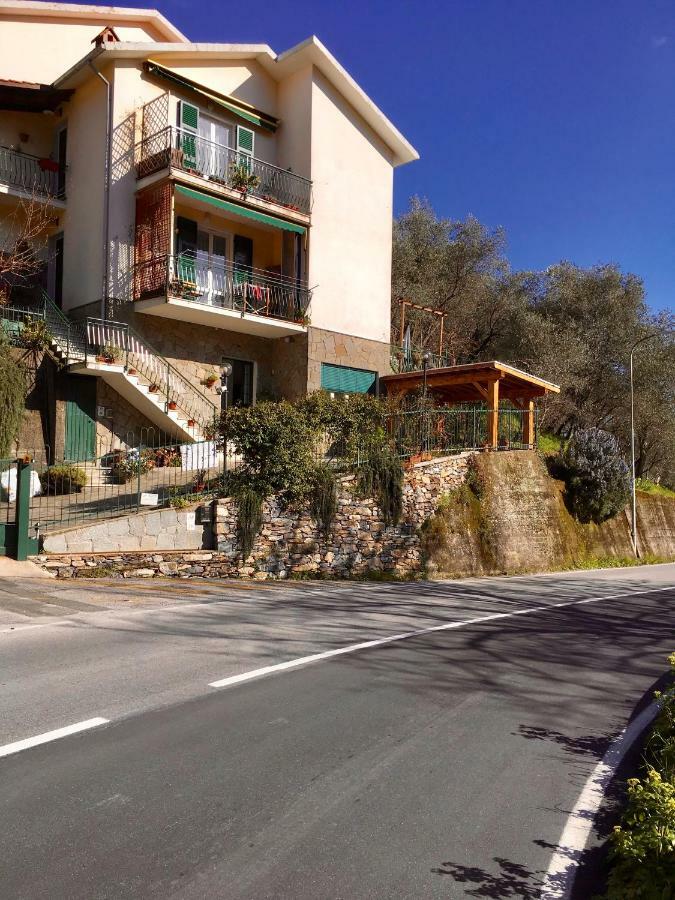 Bed and Breakfast Il Nido Della Rondine Leivi Екстер'єр фото