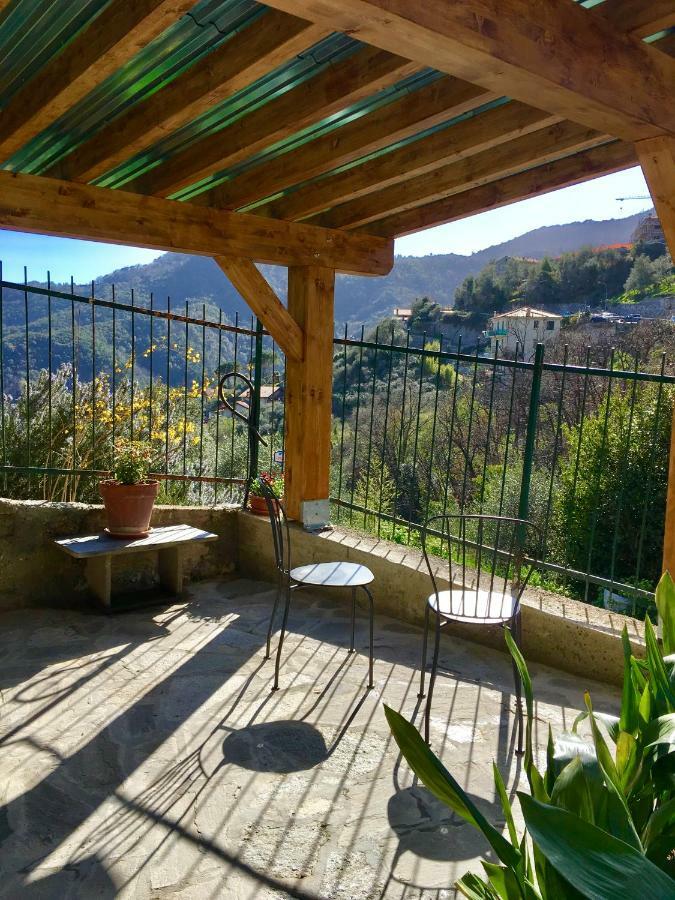 Bed and Breakfast Il Nido Della Rondine Leivi Екстер'єр фото